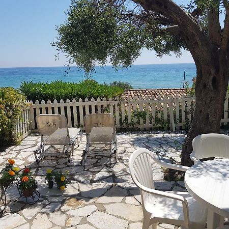 Corfu Glyfada Menigos Beach Apartments Eksteriør bilde