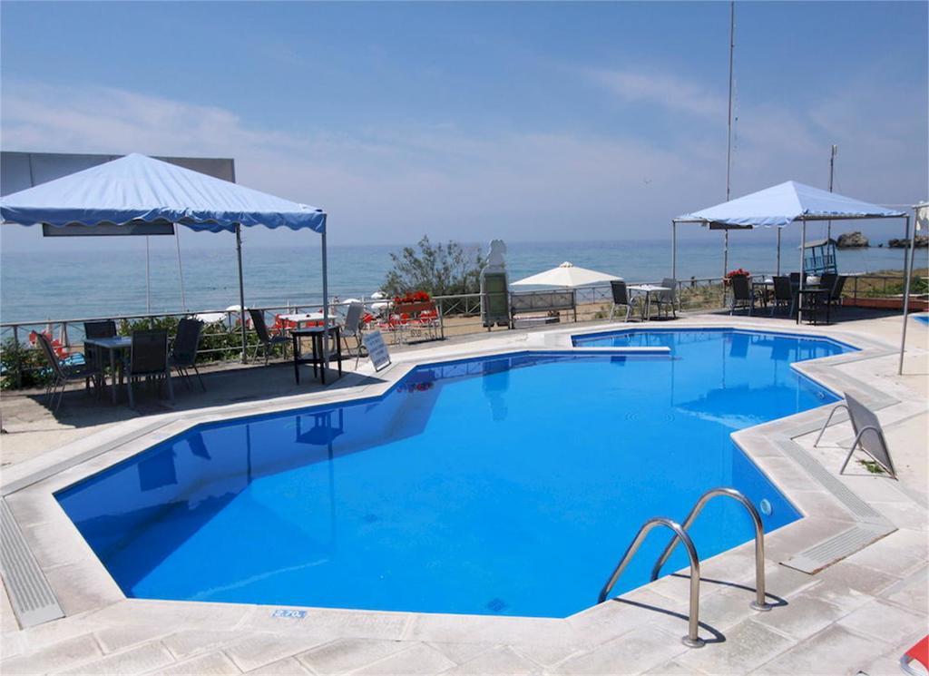 Corfu Glyfada Menigos Beach Apartments Eksteriør bilde