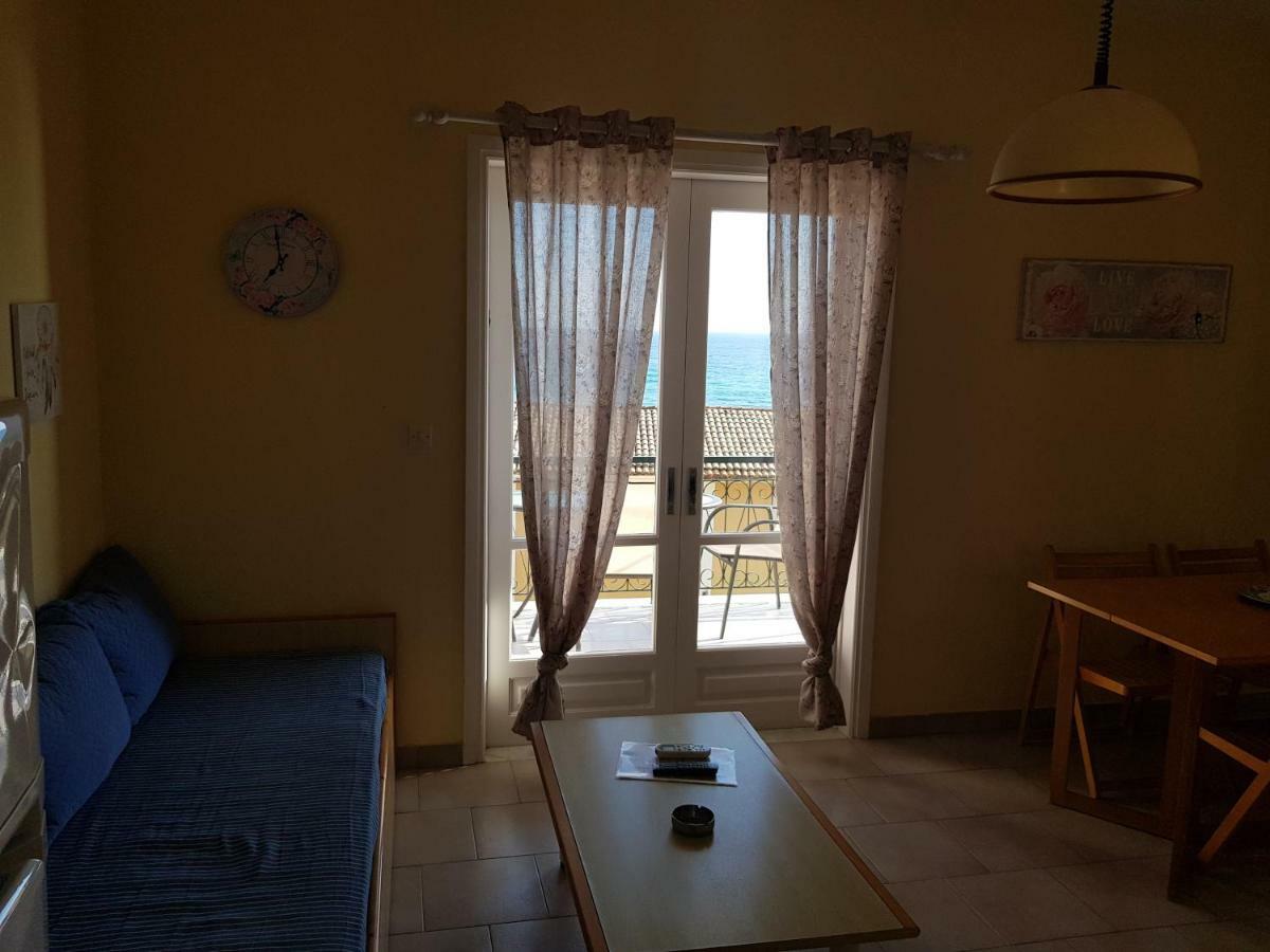 Corfu Glyfada Menigos Beach Apartments Eksteriør bilde