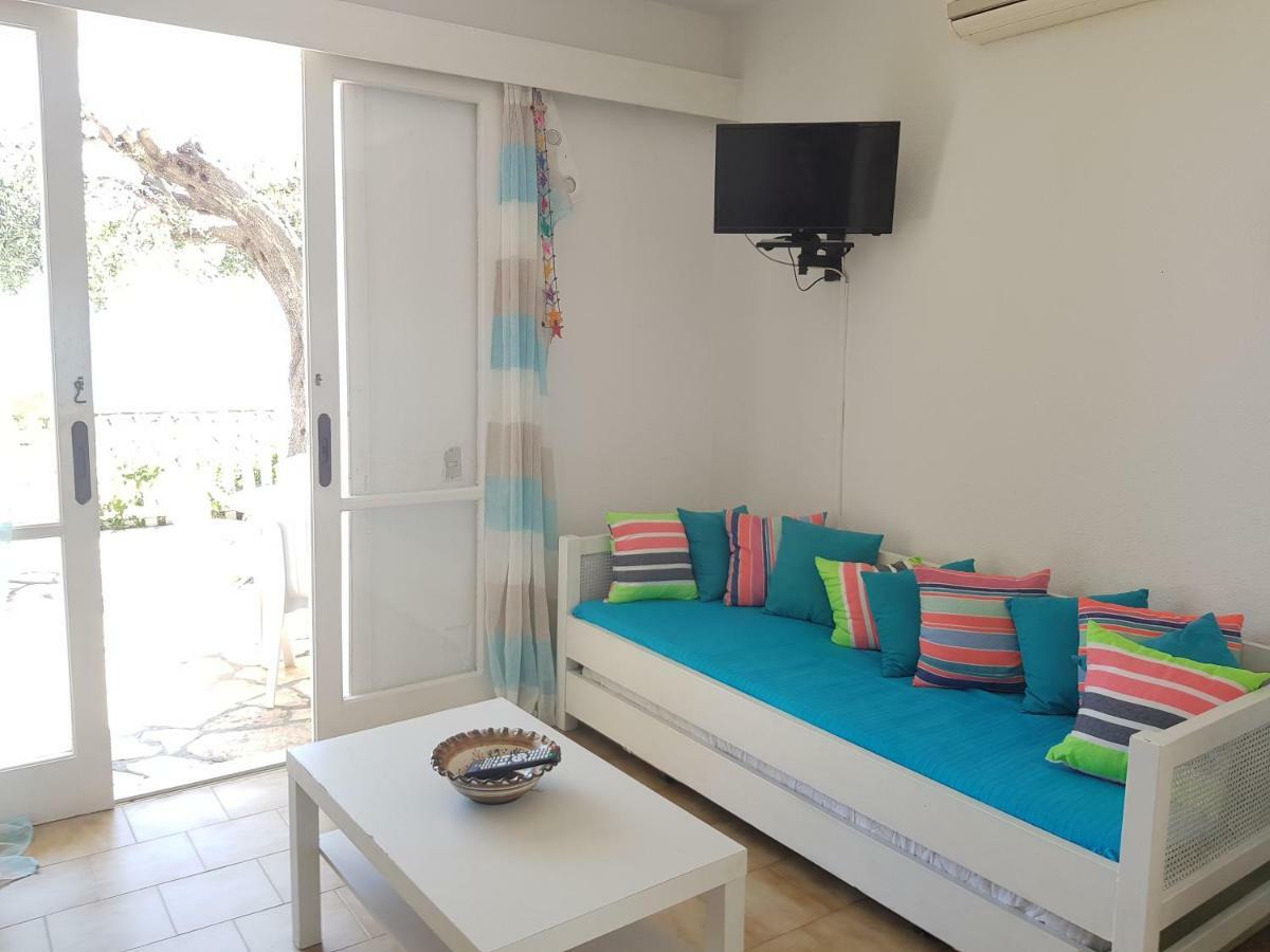 Corfu Glyfada Menigos Beach Apartments Eksteriør bilde