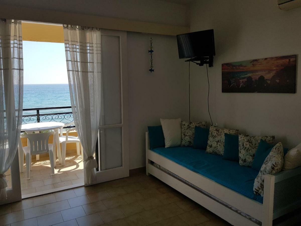 Corfu Glyfada Menigos Beach Apartments Eksteriør bilde